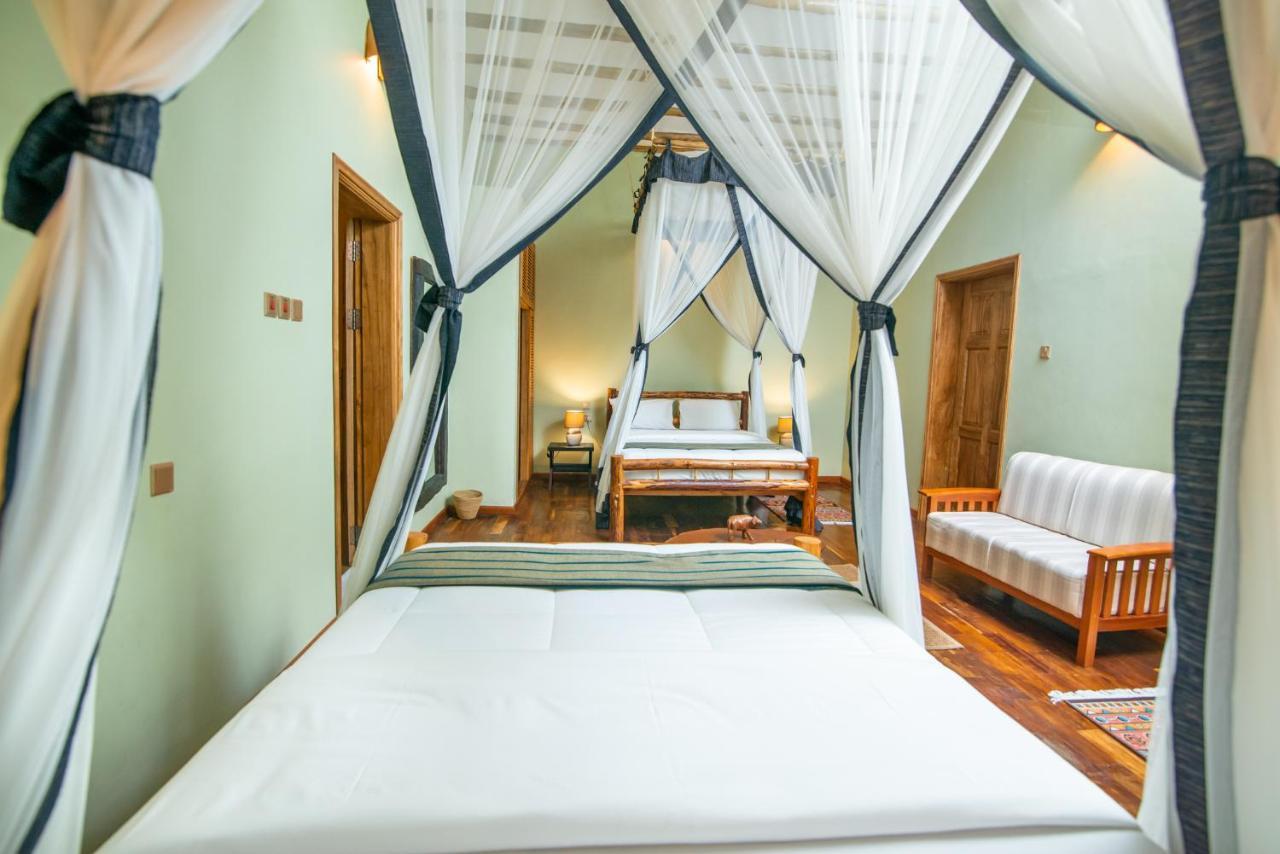 Buffalo Safari Lodge Katunguru Екстер'єр фото