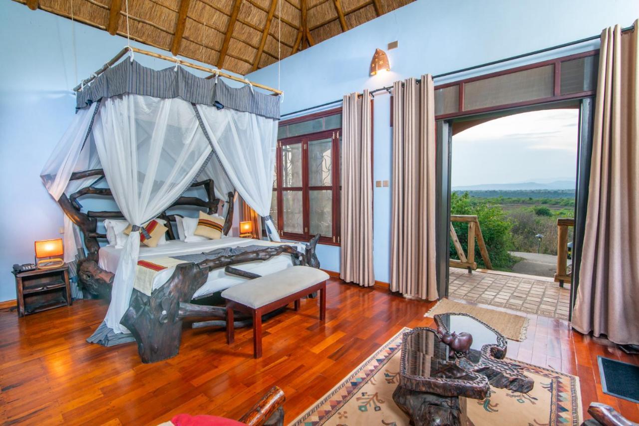 Buffalo Safari Lodge Katunguru Екстер'єр фото