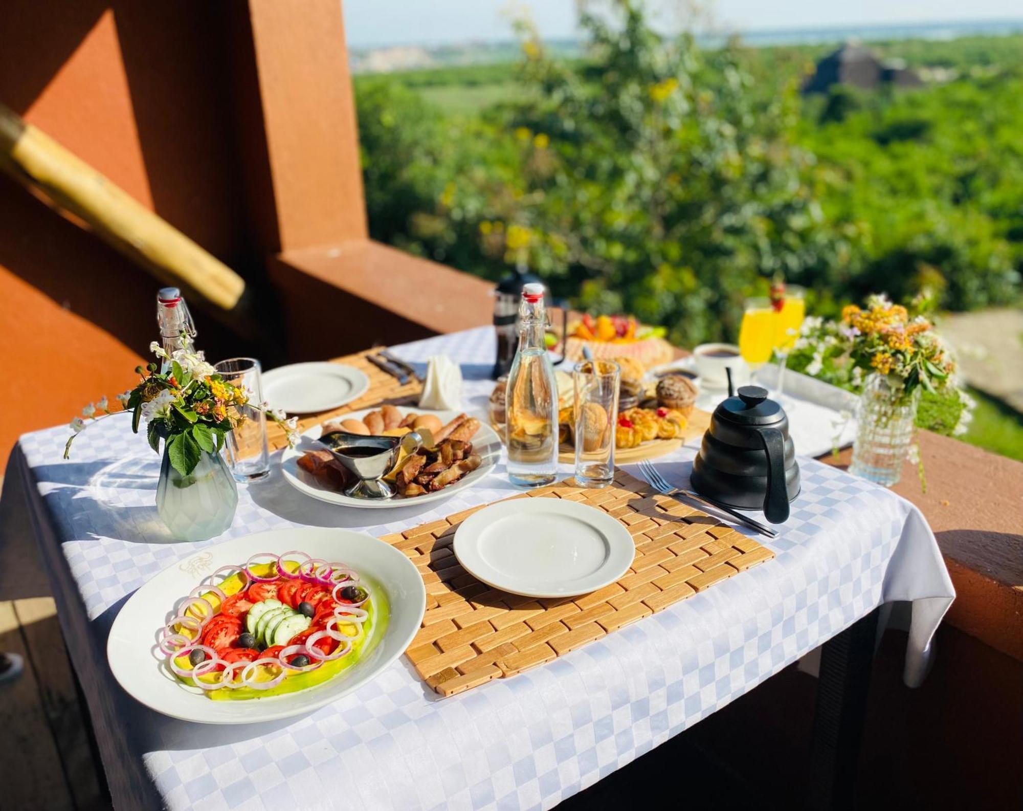 Buffalo Safari Lodge Katunguru Екстер'єр фото