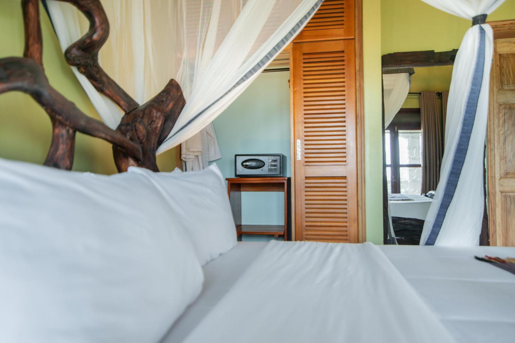 Buffalo Safari Lodge Katunguru Екстер'єр фото